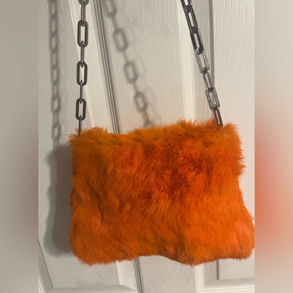 😍Genuine rabbit Fur Chain Strap Bag‼️